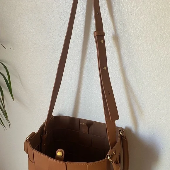 J.Mclaughlin Women’s Garance Woven Leather Handbag Crossbody Bag Tan Resortwear - Picture 6 of 14